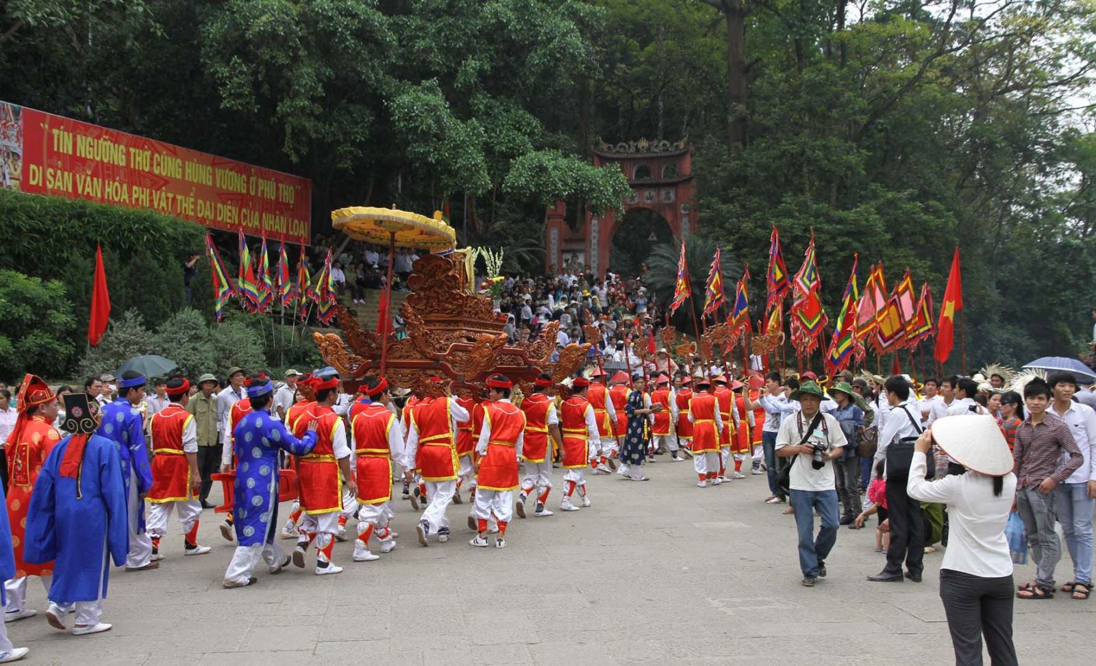 Tín ngưỡng thờ cúng Hùng Vương ở Phú Thọ được UNESCO ghi danh: sự trường tồn của đạo lý “uống nước nhớ nguồn”