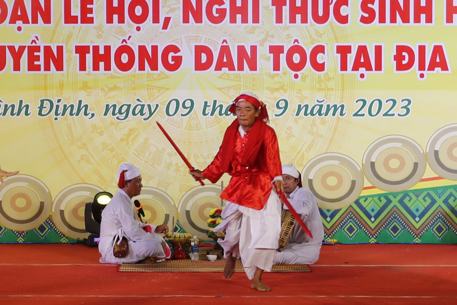 Đặc sắc lễ cầu mưa đầu năm của người Chăm Bình Thuận