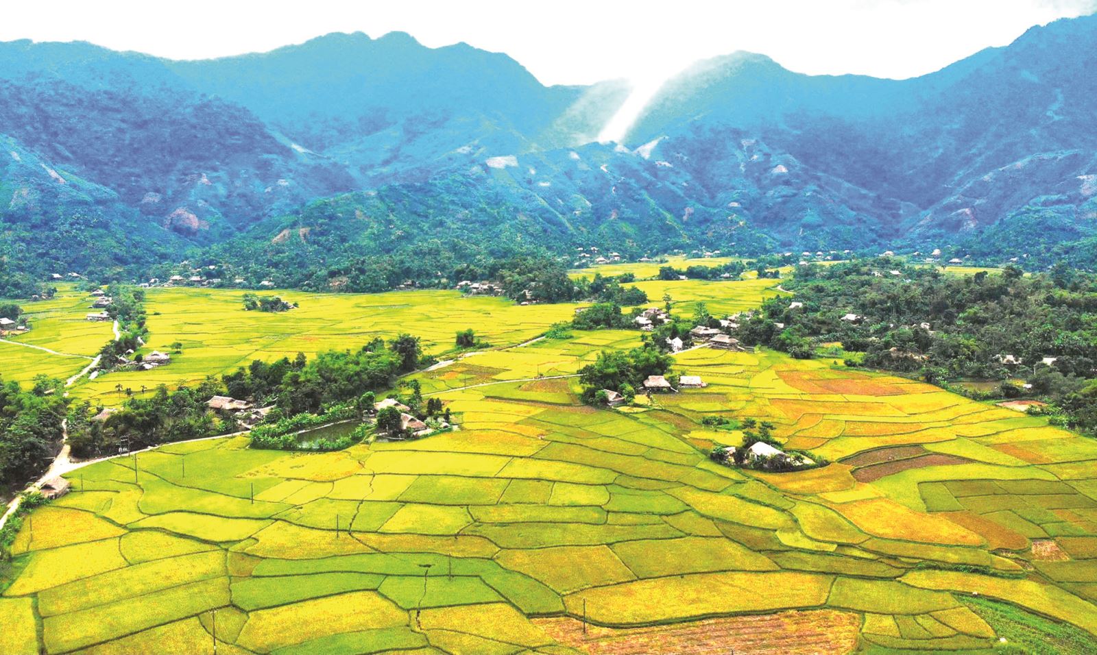 Vinh dự là một trong hai điểm du lịch cộng đồng của Việt Nam giành giải thưởng Homestay ASEAN năm 2023, điểm du lịch xã Nghĩa Đô, huyện Bảo Yên, tỉnh Lào Cai đã và đang khẳng định thương hiệu du lịch, trở thành điểm đến lý tưởng của du khách. 
